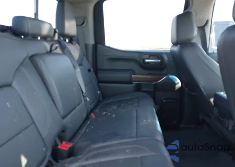 2021 Chevrolet Silverado C1500 Rst z USA, uszkodzony, nr VIN 3GCPWDED5MG291449